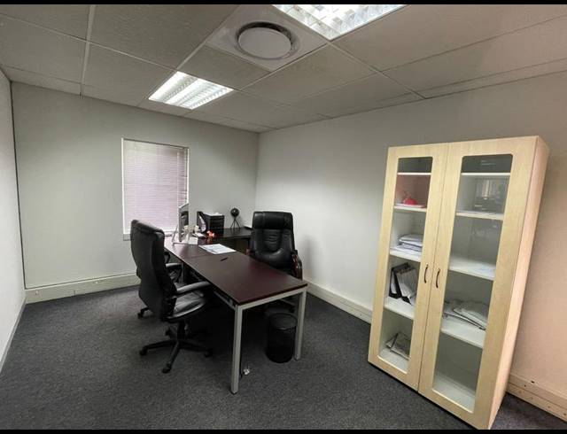 BUSINESS PROPERTY TO RENT IN DIE HOEWES